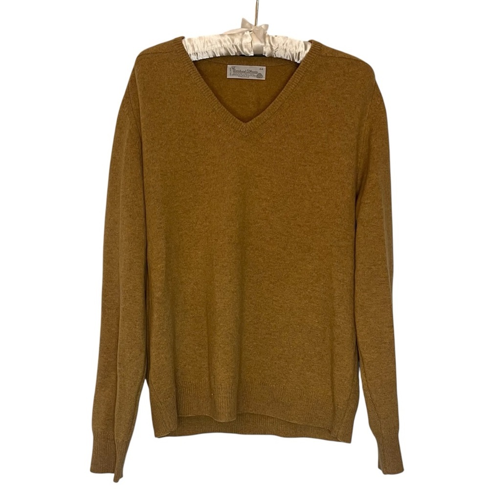 Vintage 1950s Bernhard Altmann 100% Virgin LambsWool Sweater Sz 44 Scotland